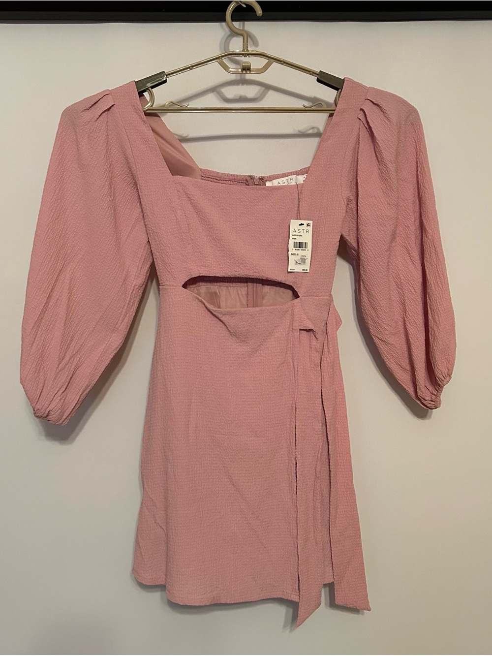 Astr Dusty Pink Square Cutout Puff Sleeve Mini Dress